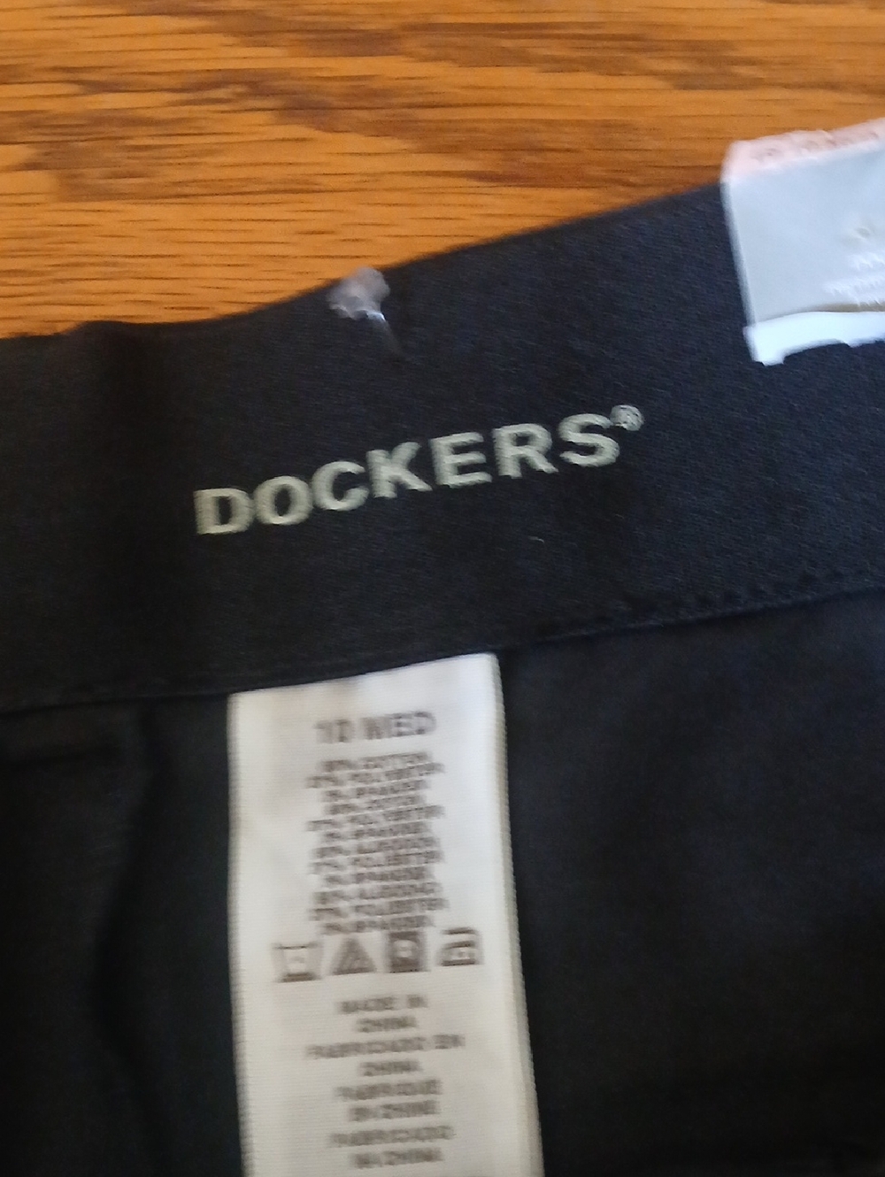 NWT Dockers Black Straight-Leg Work Pants Women's Size 10 - Picture 6 of 10